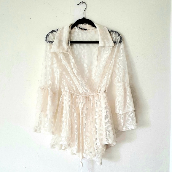 💥Dream Cloud Lace Romper - Picture 15 of 15